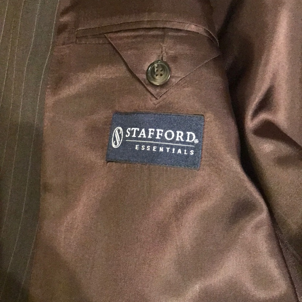 Men’s Stafford Suit